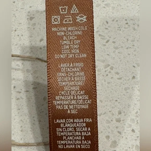 NWT Skims - Fits Everybody T- string Thong - Camel, 3X - Picture 11 of 11